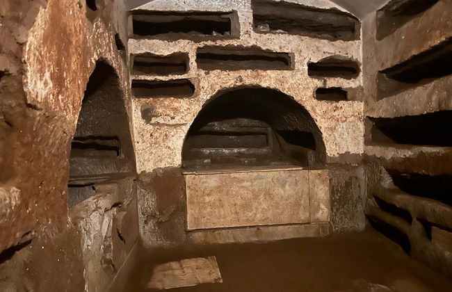 Tour por las Catacumbas de la Vía Appia - Foto 3