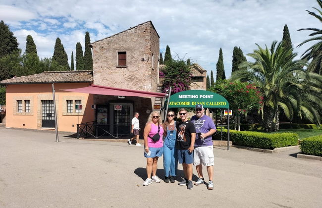 Tour por las Catacumbas de la Vía Appia - Foto 2