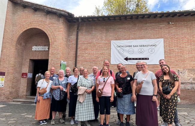 Tour por las Catacumbas de la Vía Appia - Foto 10