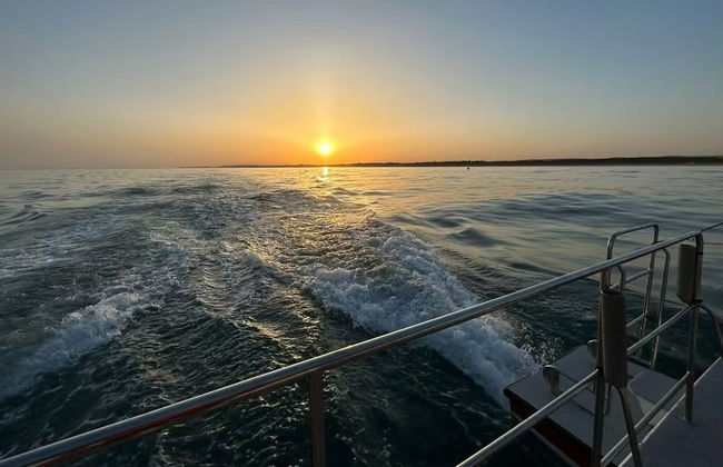 Paseo en catamarán al atardecer - Foto 5