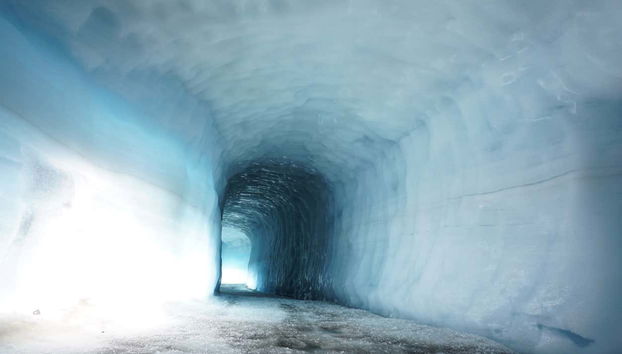 Paseo en moto de nieve por el glaciar Langjökull - Foto 3