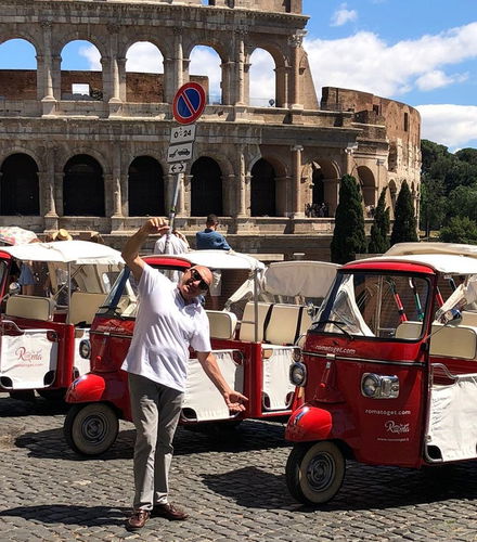 Foto de Tour en tuk tuk por Roma