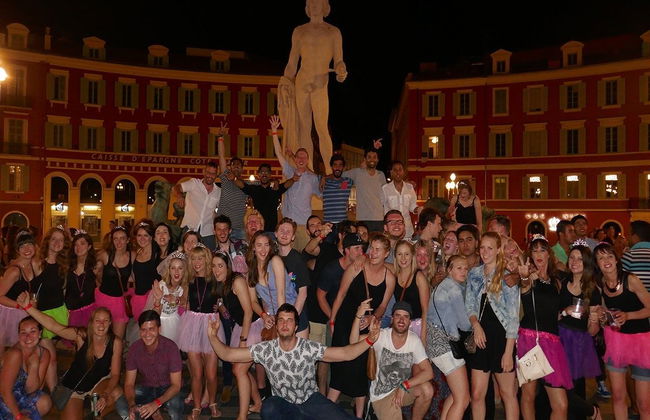 Nice Pub Crawl - Photo 3