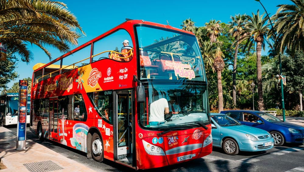 Málaga Hop-On Hop-Off Bus Tour - Foto 1