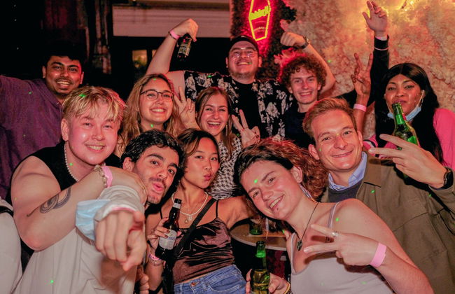Pub Crawl ¡Tour de fiesta por Hong Kong - Foto 2