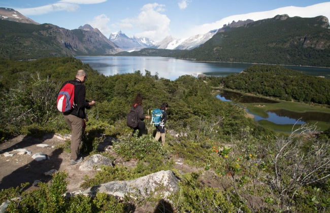 Trilha pelo lago Frías + Passeio de lancha pelos glaciares - Foto 3
