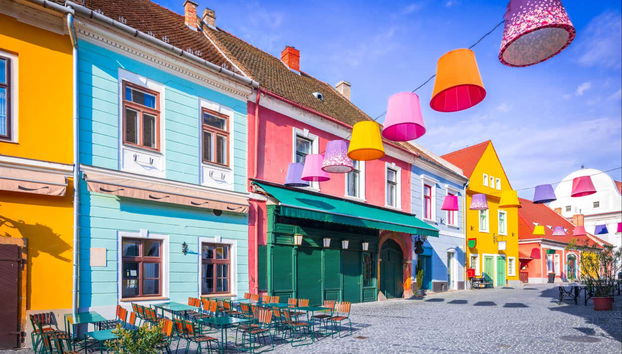 Danube Bend Day Trip: Esztergom, Visegrád & Szentendre - Foto 4