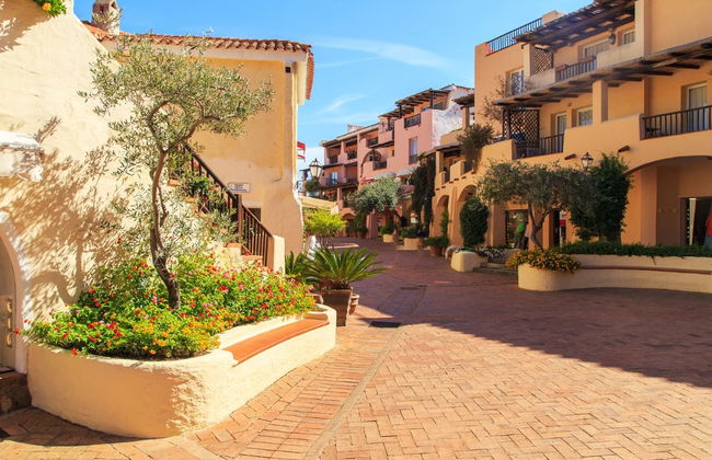 Emerald Coast Tour - Photo 2