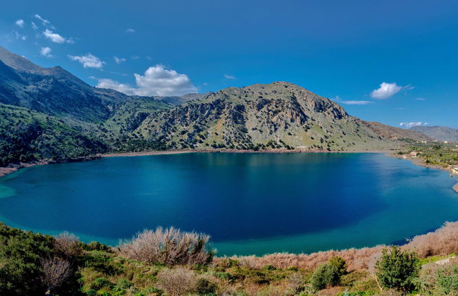 Tour por el centro de Creta + Lago Kournas - Foto 1