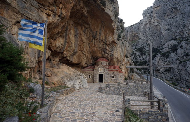 Tour por el centro de Creta + Lago Kournas - Foto 3