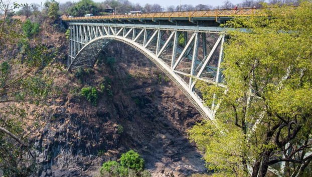 Saut à l'élastique aux chutes Victoria - Photo 3