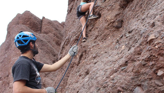 Climbing for Beginners in El Conglomerado - Foto 2