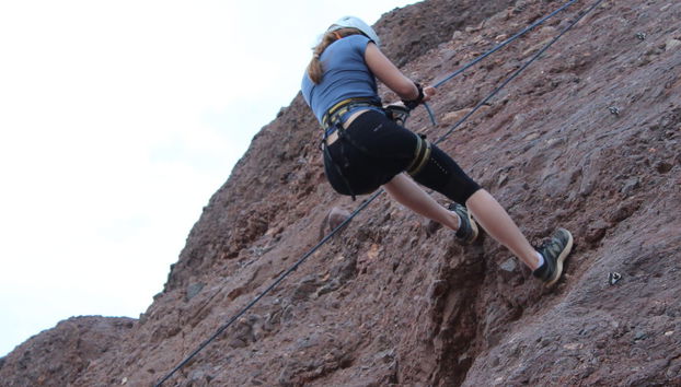 Climbing for Beginners in El Conglomerado - Foto 4