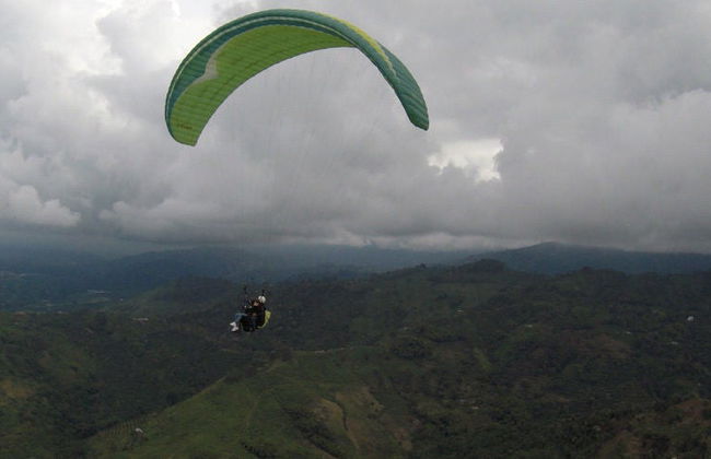 Volo in parapendio sul Quindío - Foto 7