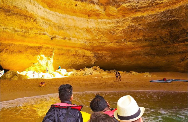 Paseo en barco por las cuevas de Benagil - Foto 4