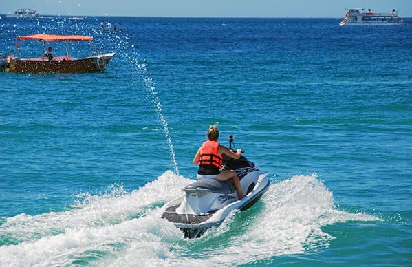Jet Ski Rental in the Red Sea - Photo 2