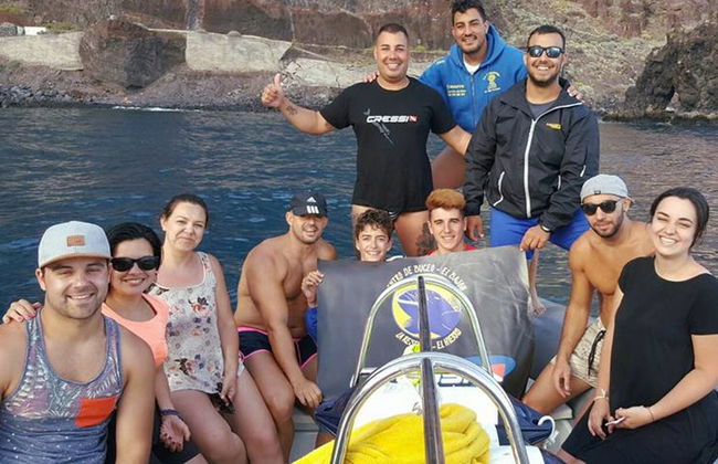 Boat Trip and Snorkeling Experience - Photo 2