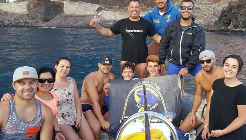 Boat Trip and Snorkeling Experience - Photo 2