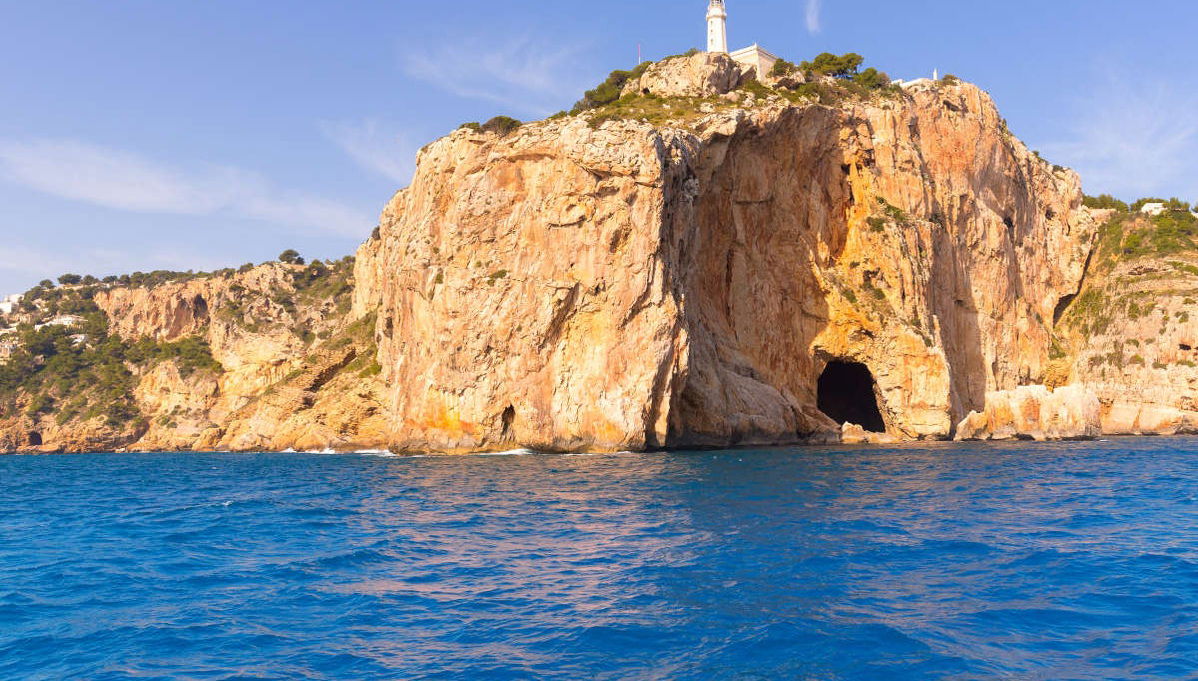 Tour por los cabos de Jávea e isla de Portichol en catamarán - Foto 1