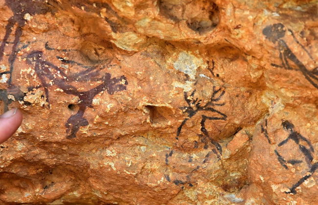 Abrics de l'Ermita Rock Art - Photo 4