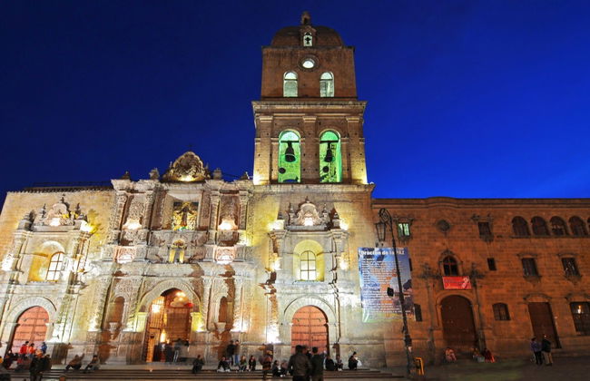 La Paz Night Tour - Photo 1