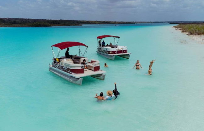 Paseo en barco privado por la laguna Bacalar - Foto 3