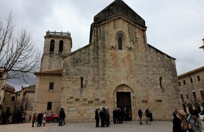 Vic, Rupit & Besalú Excursion - Photo 2