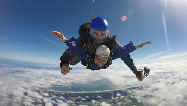 Salto tándem en Auckland