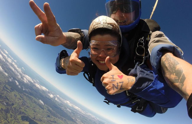 Salto en paracaídas en Auckland - Foto 3