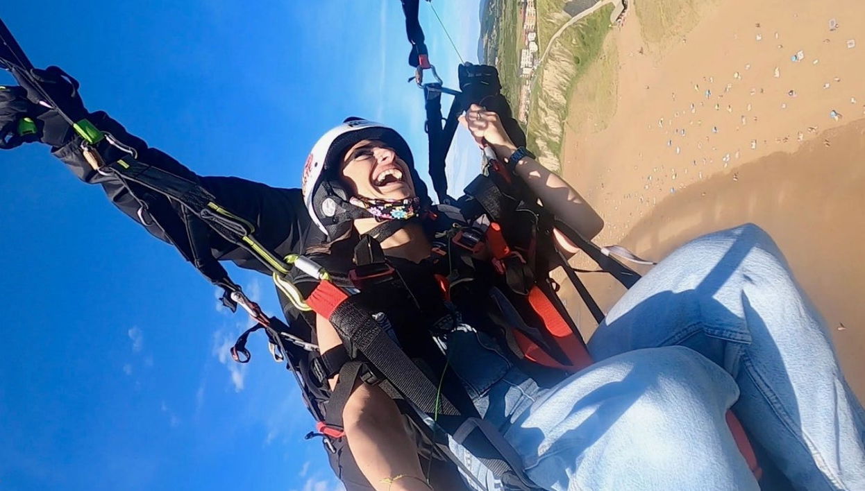 Vuelo en parapente por Sopelana - Foto 1