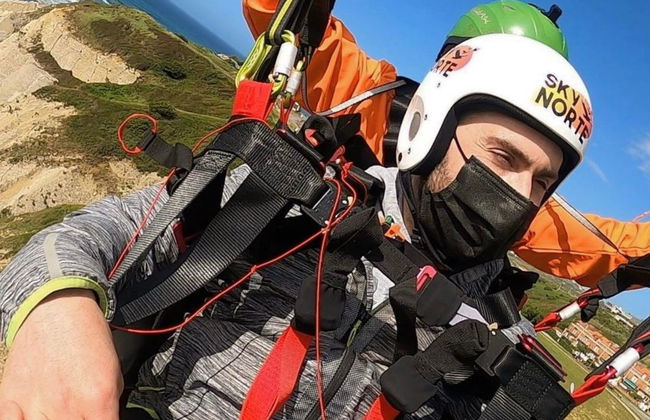 Vuelo en parapente por Sopelana - Foto 4
