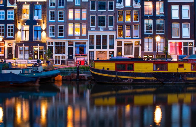 Balade en bateau sur les canaux d'Amsterdam de nuit - Photo 8