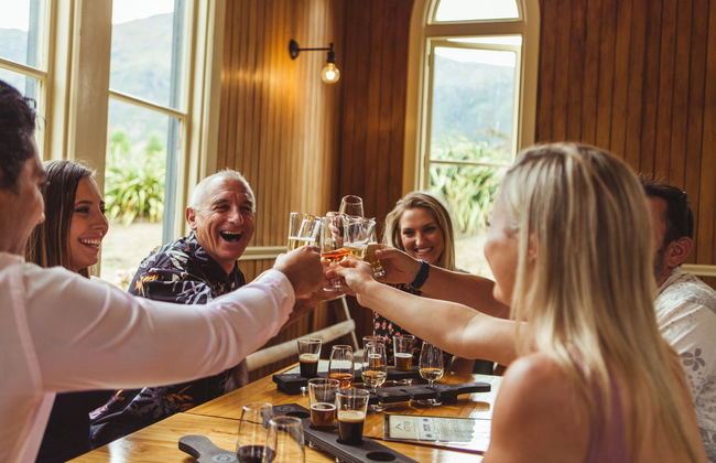 Dégustations de bière et de vin à Queenstown et Gibbston - Photo 4
