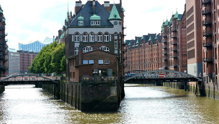 Tour della città di Amburgo con ritiro e consegna dell'hotel - Foto 2