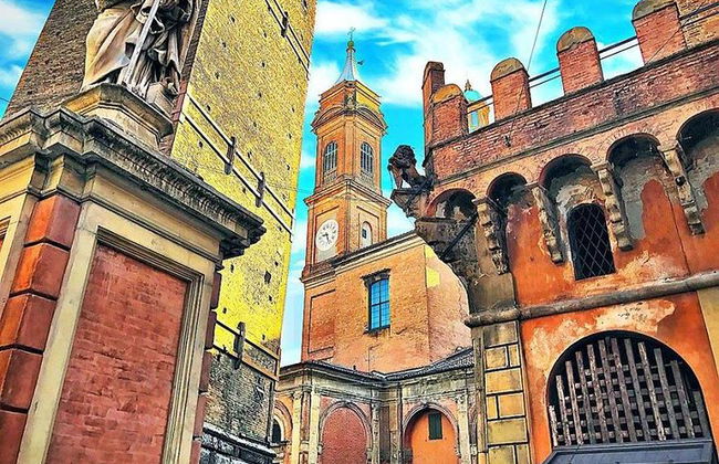 Visita clásica privada a pie por Bolonia - Foto 10