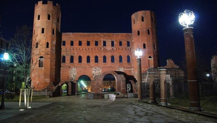 Turin Noir: Wanderung auf der dunklen Seite des römischen Vierecks - Foto 2