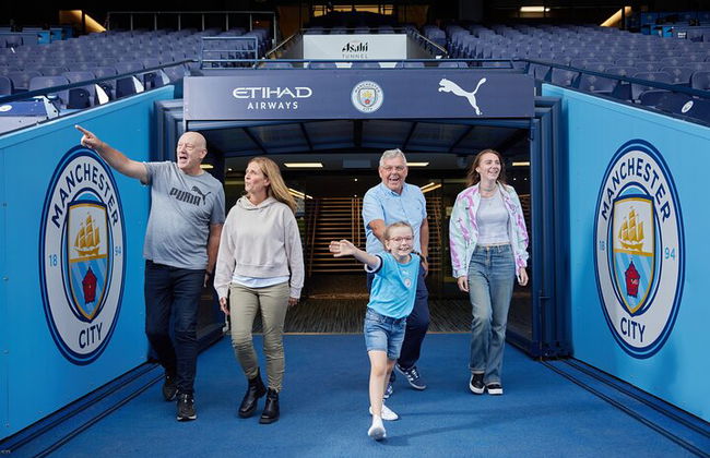 Excursão dos bastidores do Manchester City FC do Estádio Etihad - Foto 7