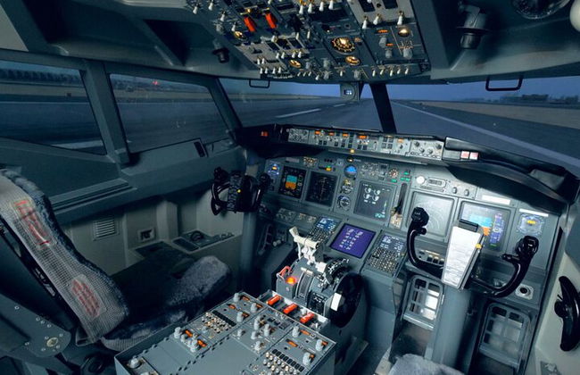 Erleben Sie den Langstrecken-Privatflugsimulator 90 Minuten - Foto 1