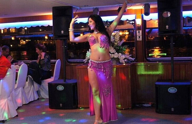 Crucero por la noche en Sharm El Sheikh y entretenimiento con danza del vientre - Foto 5