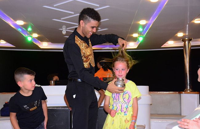 Crucero por la noche en Sharm El Sheikh y entretenimiento con danza del vientre - Foto 20