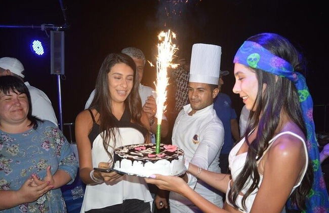 Crucero por la noche en Sharm El Sheikh y entretenimiento con danza del vientre - Foto 17