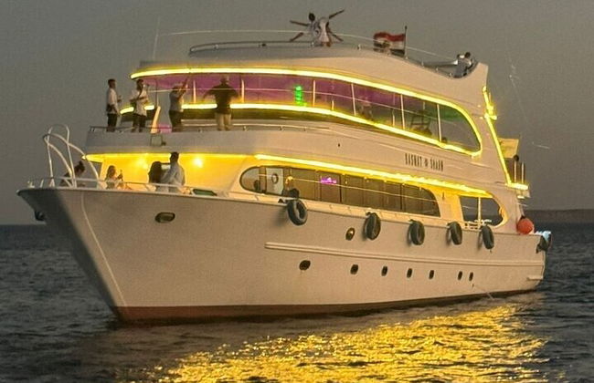 Crucero por la noche en Sharm El Sheikh y entretenimiento con danza del vientre - Foto 18