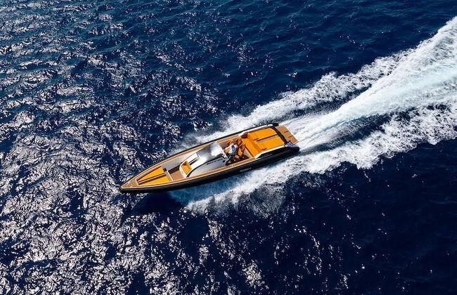 Barca a motore di lusso a Lindos Symi Anthony Quinn e nella baia di Kallithea - Foto 3