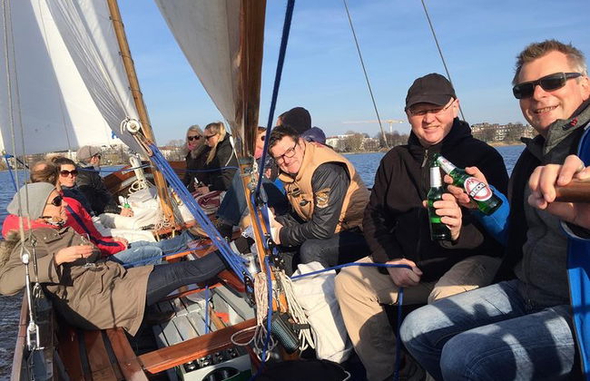 Segeltörn auf der Hamburger Außenalster - Foto 4