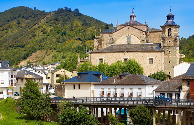 Tour of Villafranca del Bierzo - Photo 7
