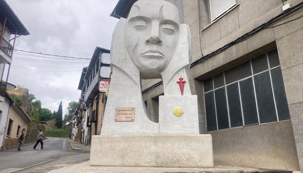 Tour of Villafranca del Bierzo - Photo 2
