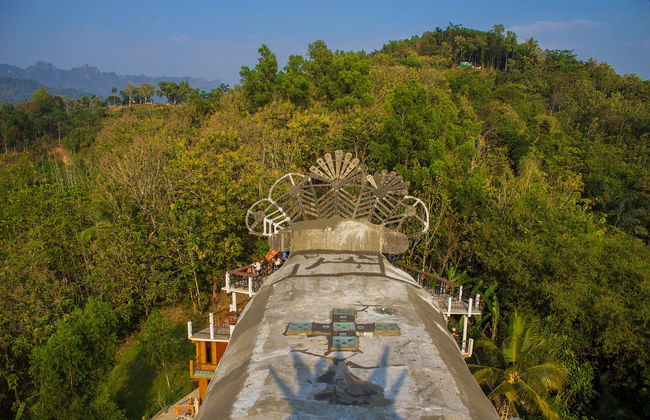 Noleggio d'auto con chauffeur a Yogyakarta - Foto 6