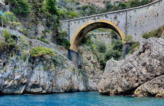 Amalfi Coast Boat Cruise + Snorkelling - Photo 5