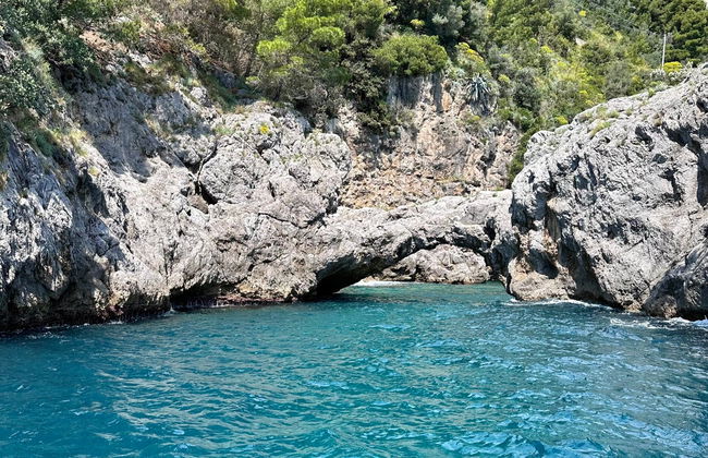 Amalfi Coast Boat Cruise + Snorkelling - Photo 2