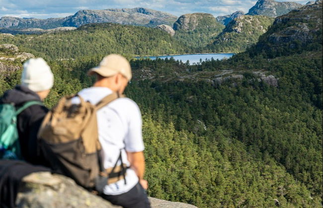 Senderismo por Preikestolen - Foto 2